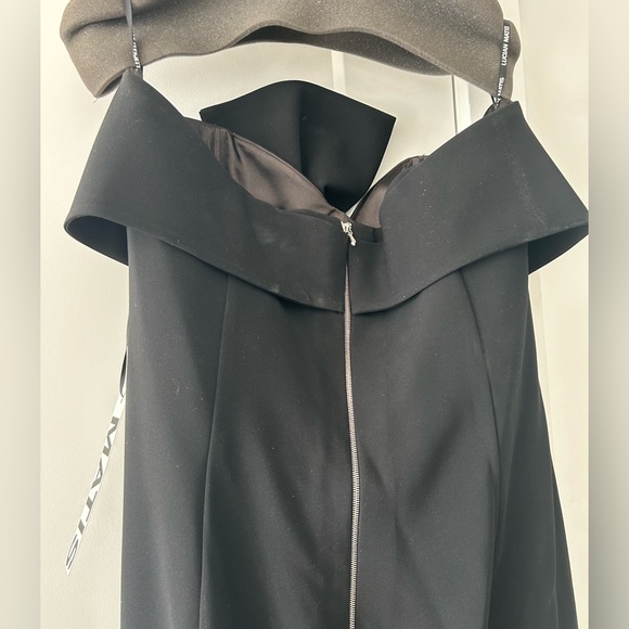 LUCIAN MATIS BLACK BOW GOWN / DRESS - Picture 4 of 7